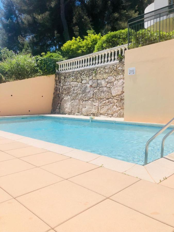 Mon Appart Avec Terrasse Et Piscine Roquebrune-Cap-Martin Exterior photo