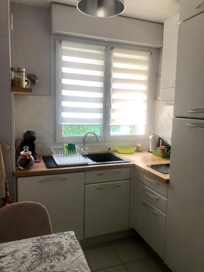 Mon Appart Avec Terrasse Et Piscine Roquebrune-Cap-Martin Exterior photo